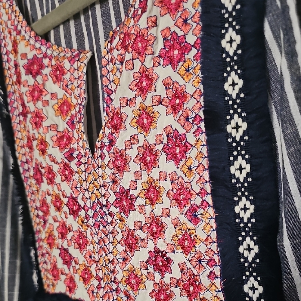 Entro Navy and White Striped Blouse with Pink Embroidery - Picture 4 of 6